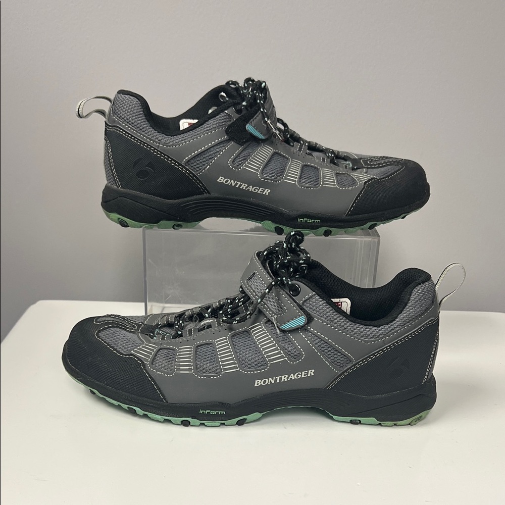 Women’s bicycle Black and Gray Athletic Shoes